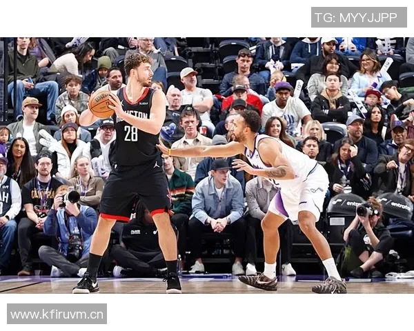 凯尔登全场完美表现5投全中14分3篮板1助攻3抢断正负值高达20分领衔全场 凯尔登全场完美表现5投全中14分3篮板1助攻3抢断正负值高达20分领衔全场