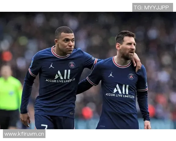 巴黎官方宣布阿什拉夫获准休假将于下周四重返球队训练 巴黎官方宣布阿什拉夫获准休假将于下周四重返球队训练