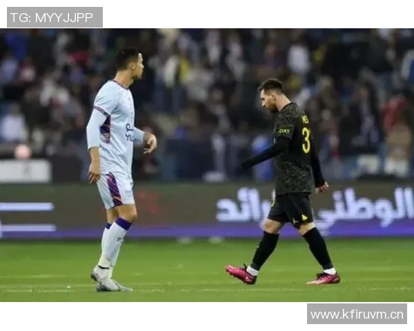 赫罗纳传奇球员称赞C罗为禁区杀手梅西更具比赛决定性能力