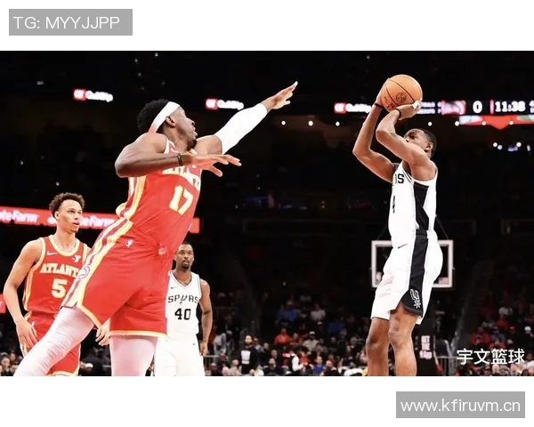 福克斯关键时刻罚球稳住胜局砍下31分5板5助尽管失误较多