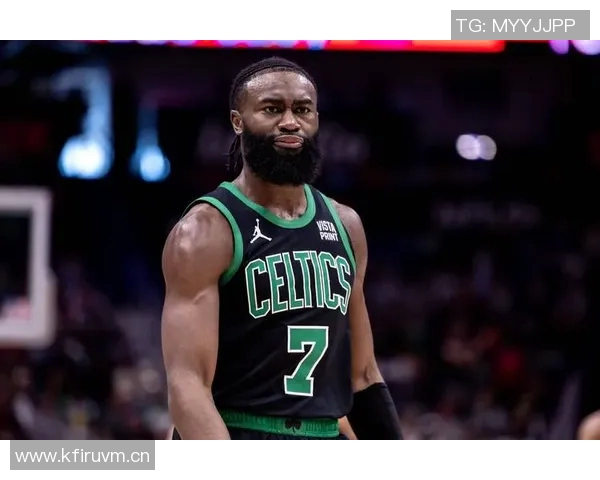 追梦之路：杰伦布朗渴望成为球队核心却面临阵容困境